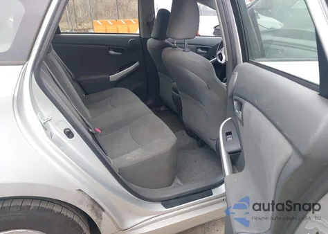 2011 Toyota Prius Three z USA, uszkodzony, nr VIN JTDKN3DU0B0292762